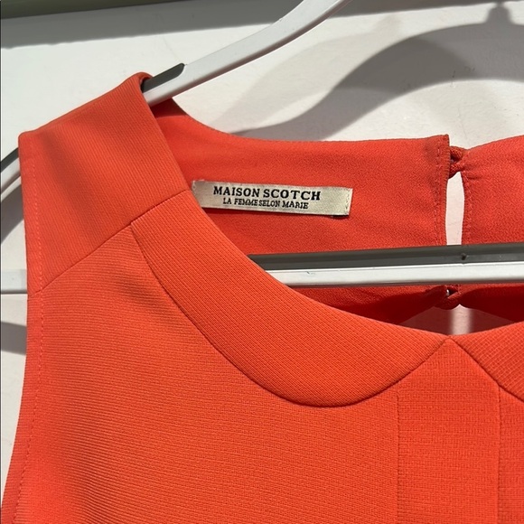 MAISON Scotch coral another day in paradise  peplum mini dress medium new - Picture 3 of 9